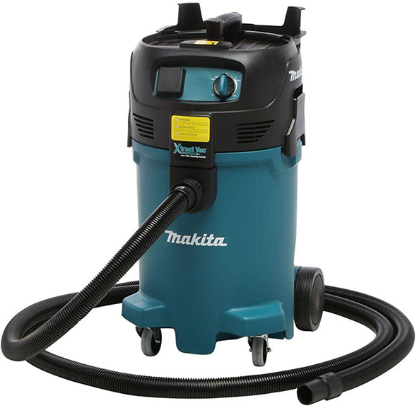 Makita Xtract Vac Wet/Dry Vacuum HandsOn