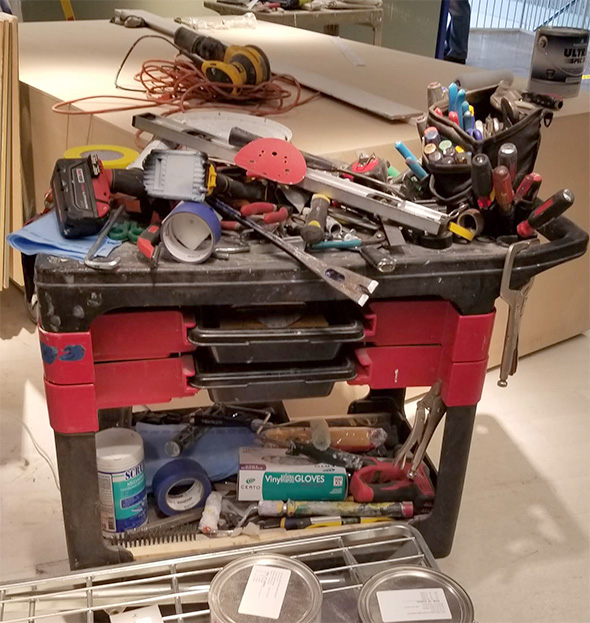 Rubbermaid 2 Drawer Utility Cart